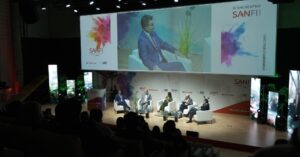 Mesa redonda del IV Encuentro SANFI Alumni